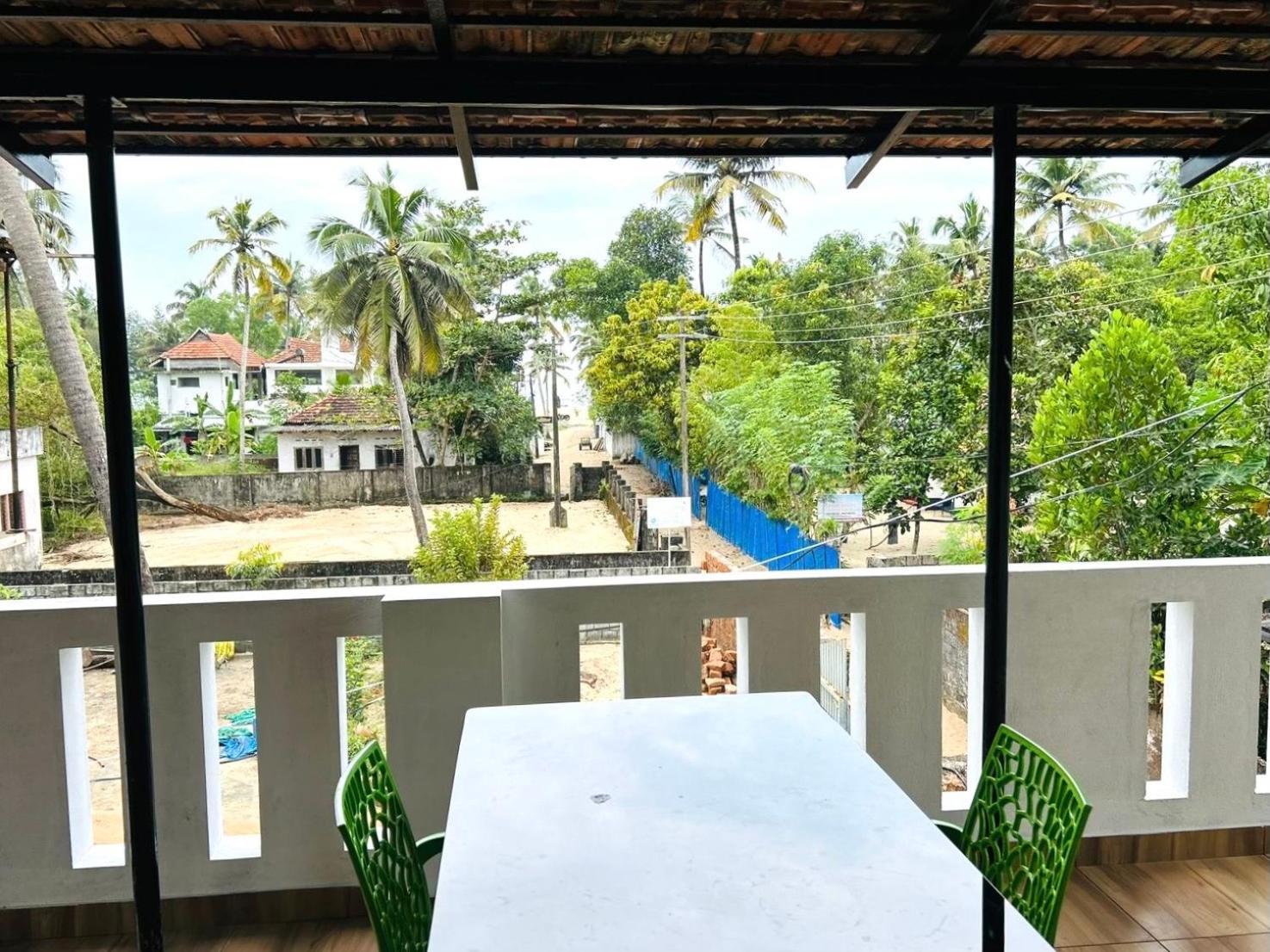 Marari Beach Cleetus Homestay 马拉利库兰 外观 照片