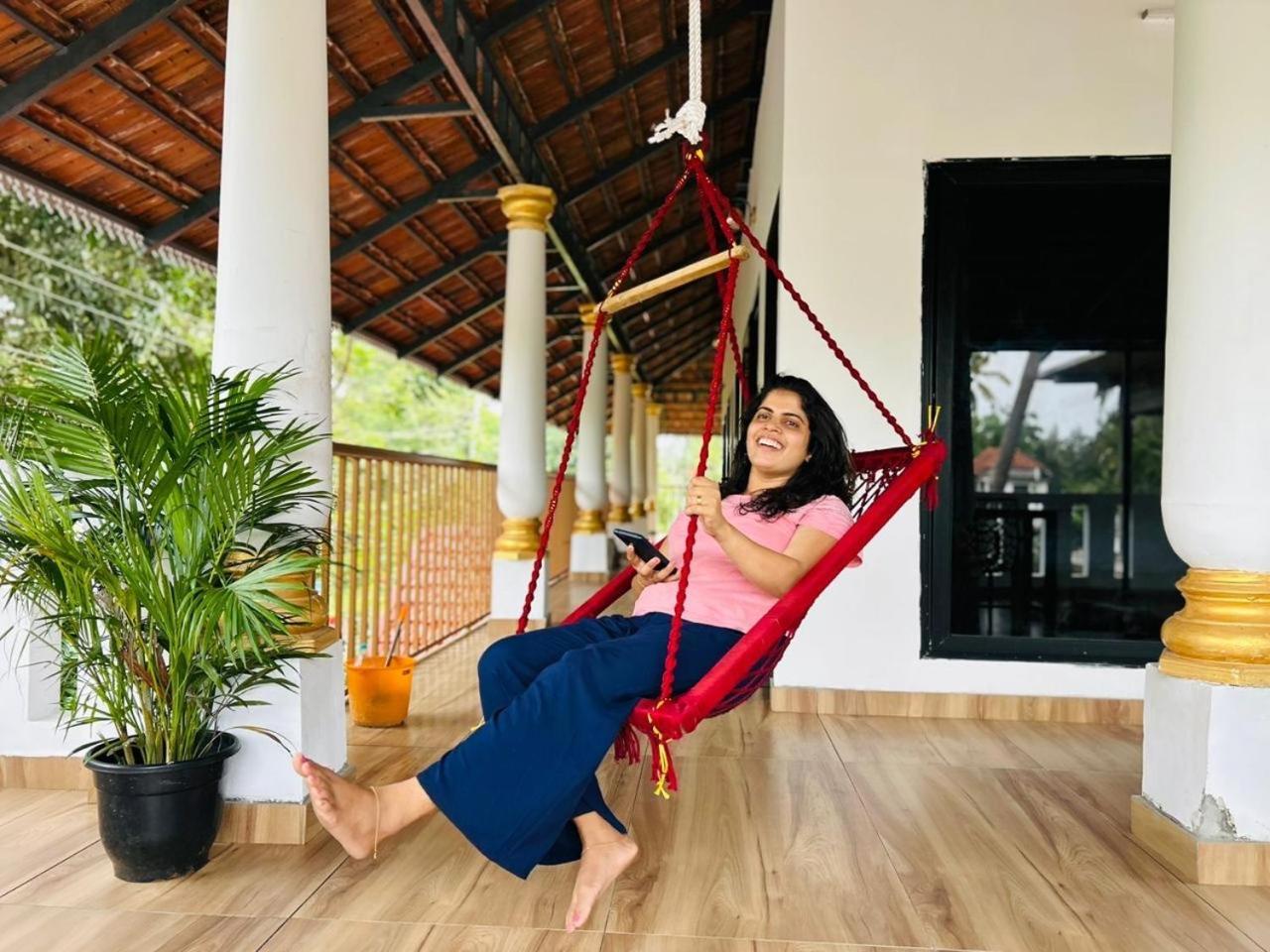 Marari Beach Cleetus Homestay 马拉利库兰 外观 照片