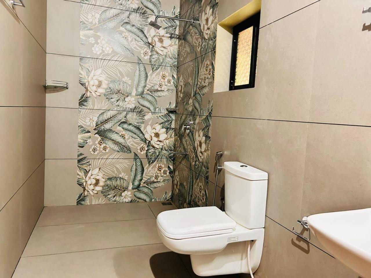 Marari Beach Cleetus Homestay 马拉利库兰 外观 照片