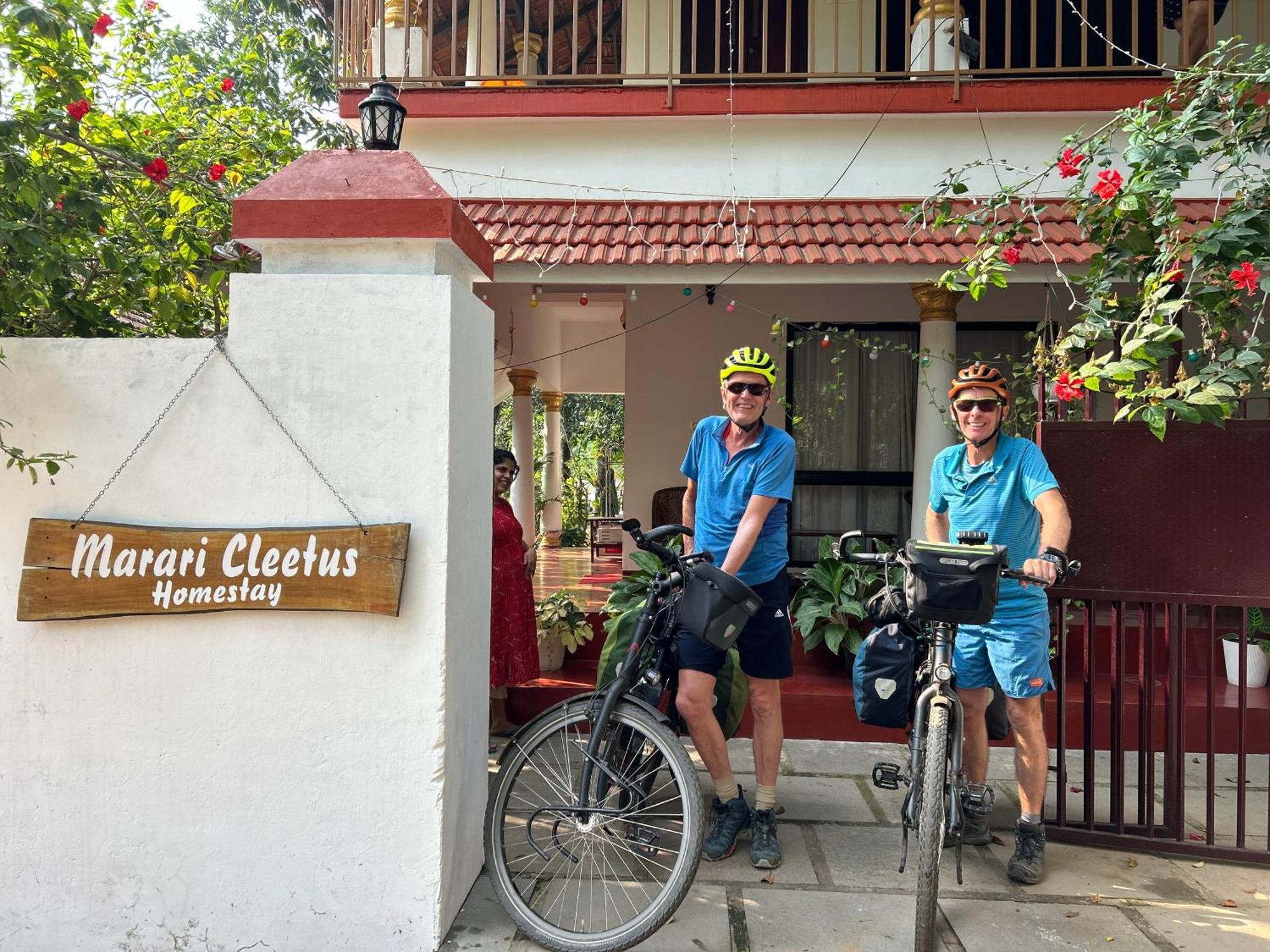 Marari Beach Cleetus Homestay 马拉利库兰 外观 照片